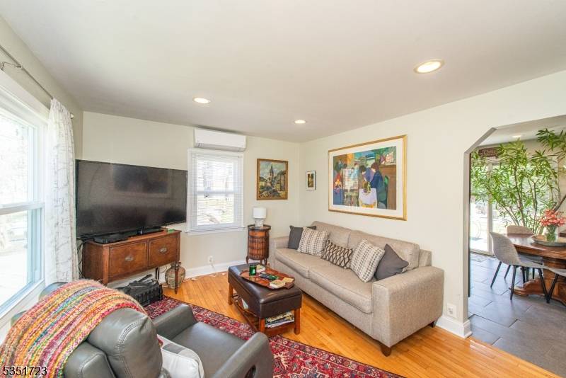 West Milford Twp., NJ 07421,144 Papscoe Rd