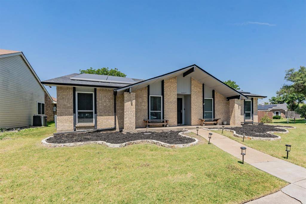 Rowlett, TX 75088,6217 Scenic Drive