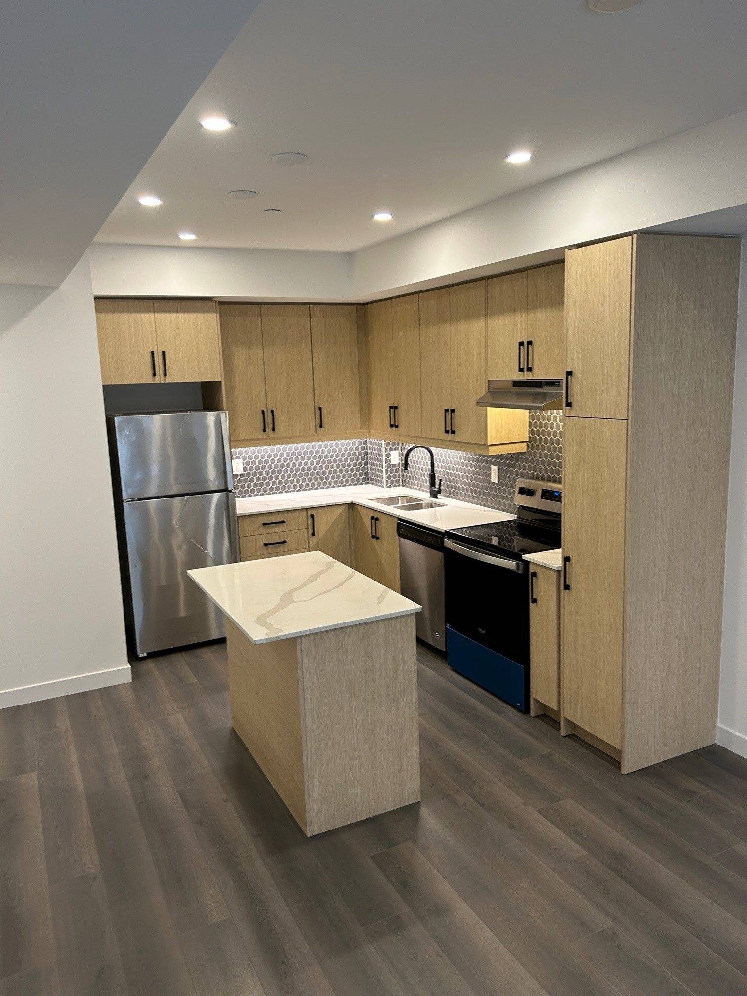 Brampton, ON L6C 6H8,200 Malta AVE #Th57