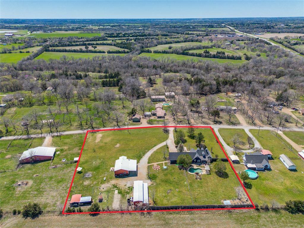 Bonham, TX 75418,383 County Road 4225