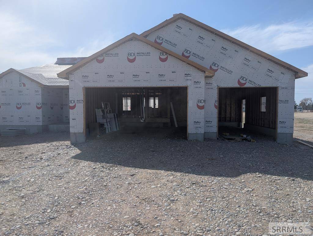 Blackfoot, ID 83221,336 N 690 W