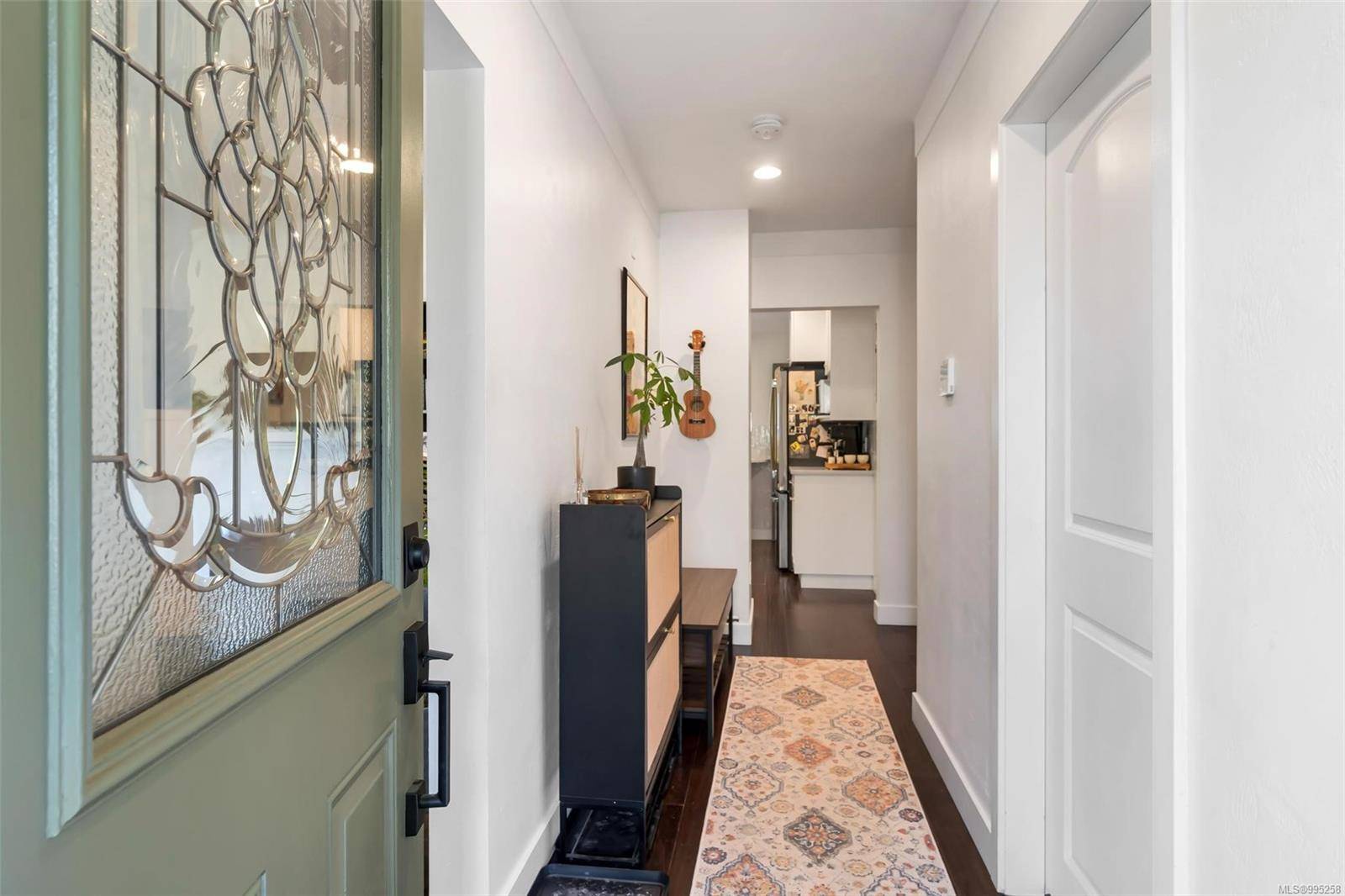 Victoria, BC V9A 4A8,1227 Alderman Rd