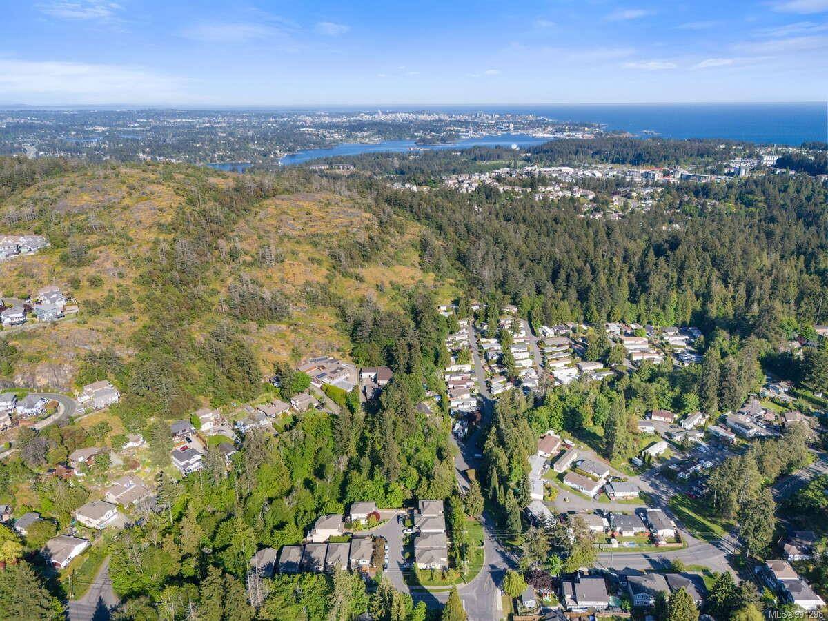 Langford, BC V9B 0N5,609 Amble Pl