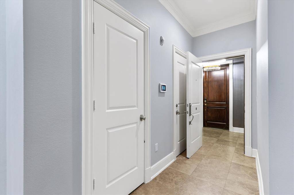 Dallas, TX 75225,6615 Bandera Avenue #1A