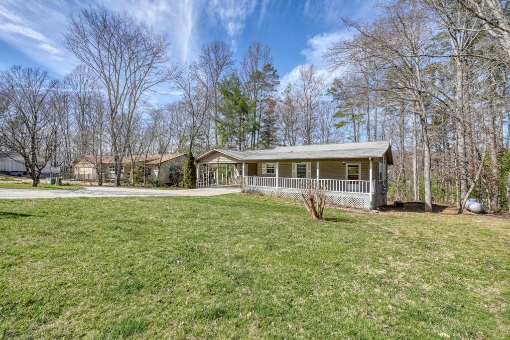 Blairsville, GA 30512,185 Beale Court Drive