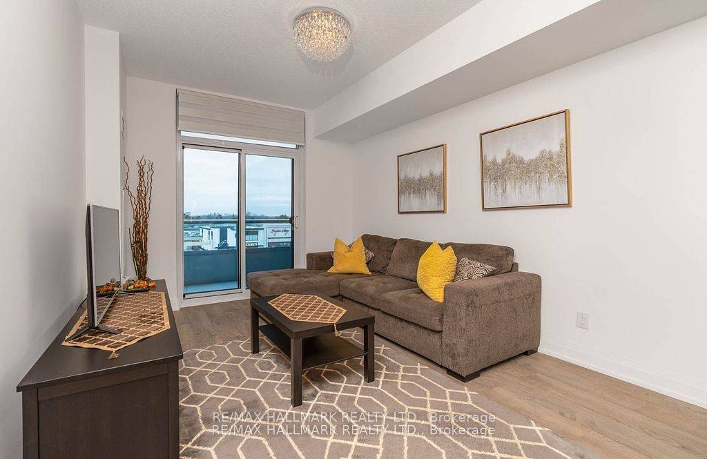 Toronto C15, ON M2K 1B4,591 Sheppard AVE E #720