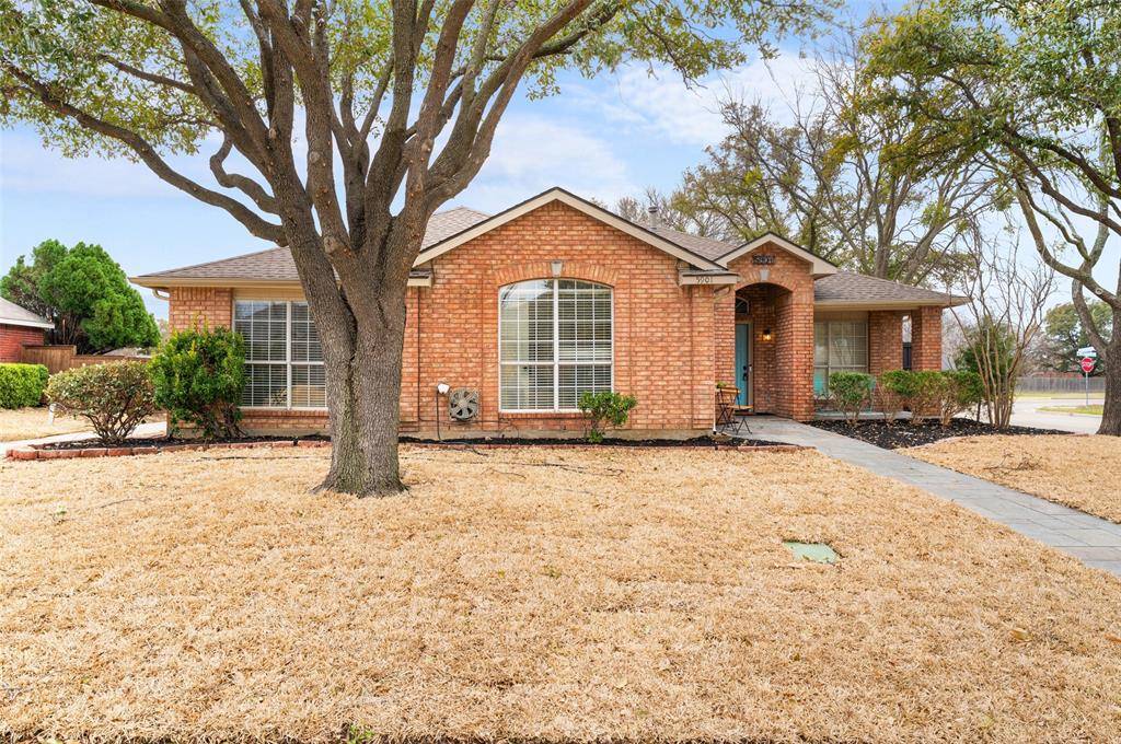 The Colony, TX 75056,5901 Fox Drive
