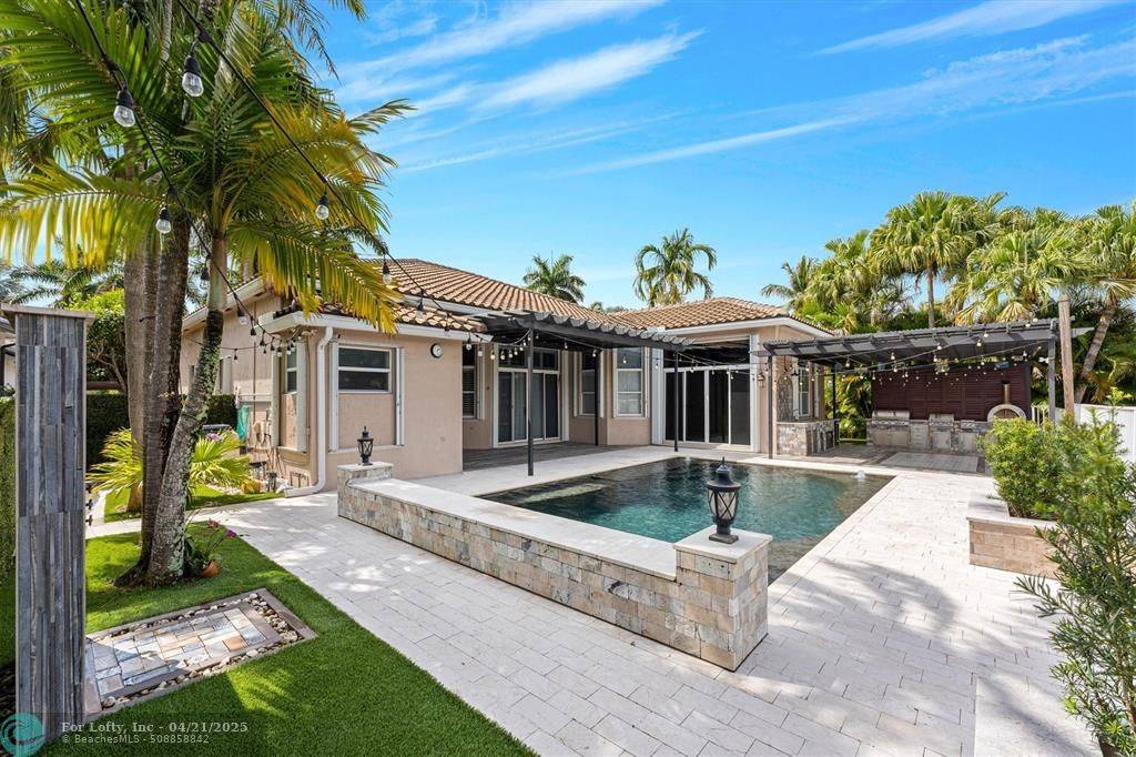 Weston, FL 33327,2414 Deer Creek Rd