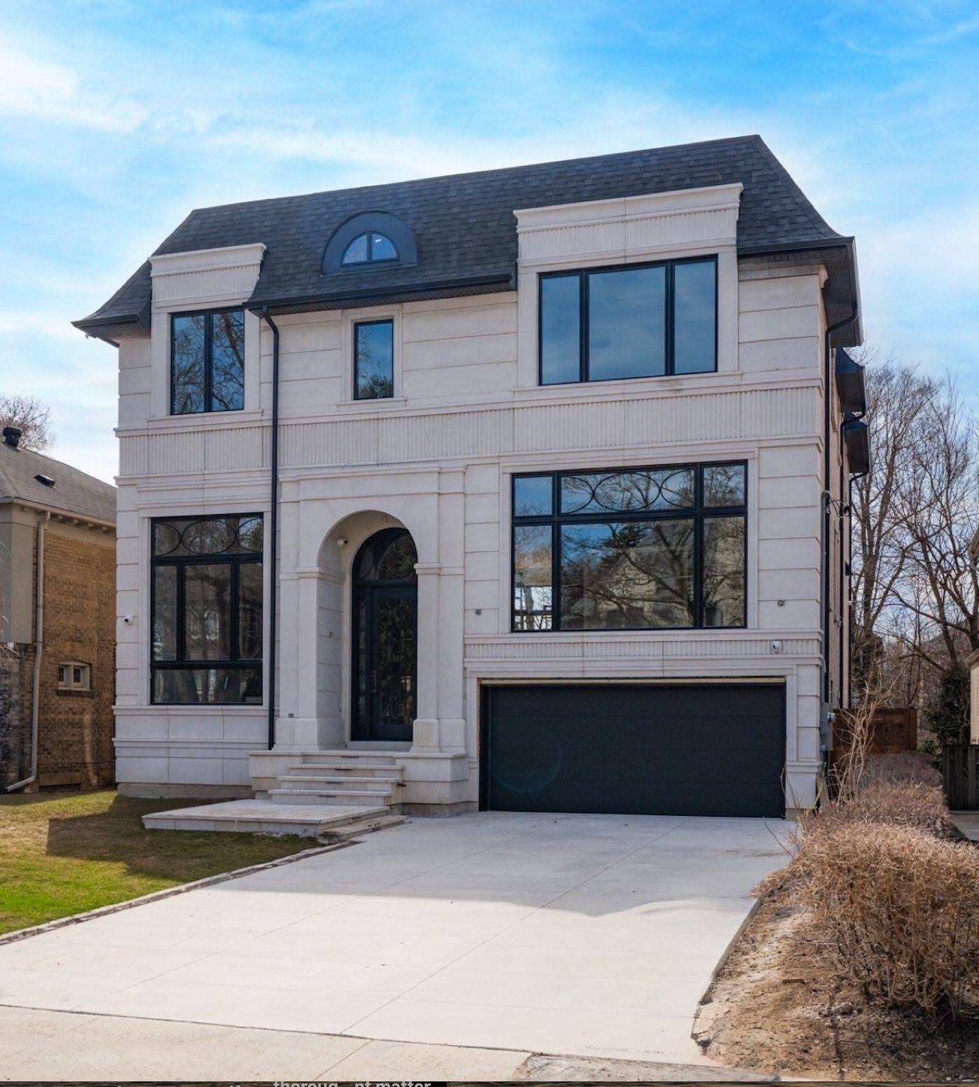 Toronto C03, ON M6C 3G1,14 Glen Cedar RD