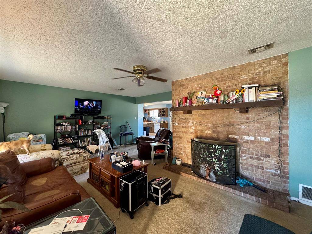 Paris, TX 75460,545 NE 21st Street NE