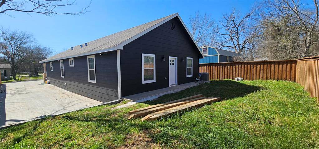 Mexia, TX 76667,810 Thornton Carter Street
