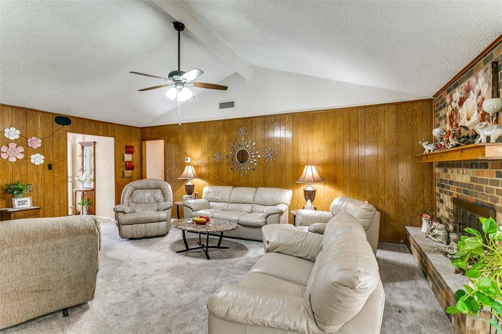 Euless, TX 76039,703 Parker Drive