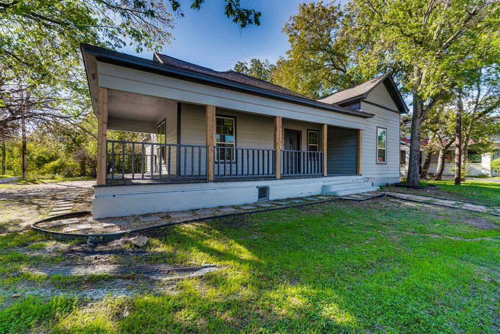 Cleburne, TX 76031,519 N Anglin Street