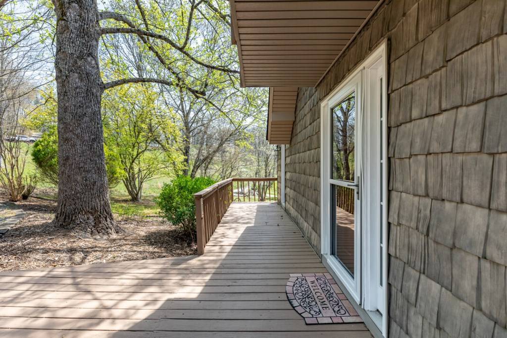 Young Harris, GA 30582,1739 Settlement Road
