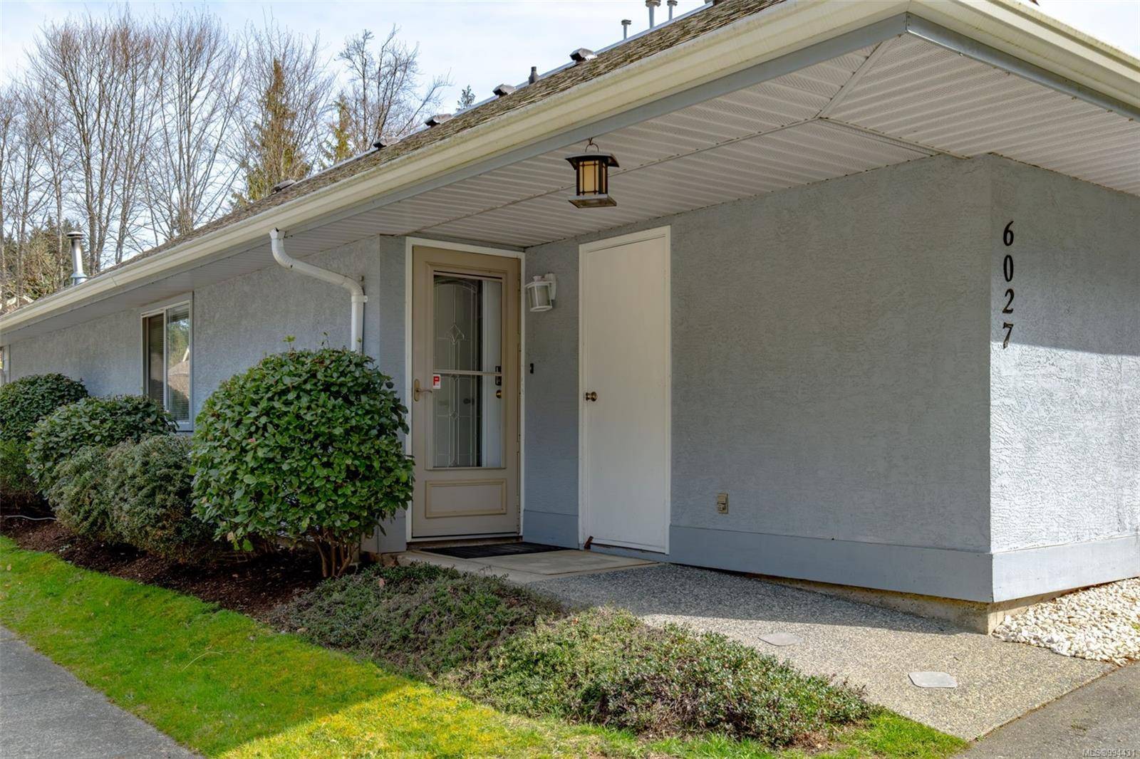 Nanaimo, BC V9R 6E7,6027 Jake's Pl