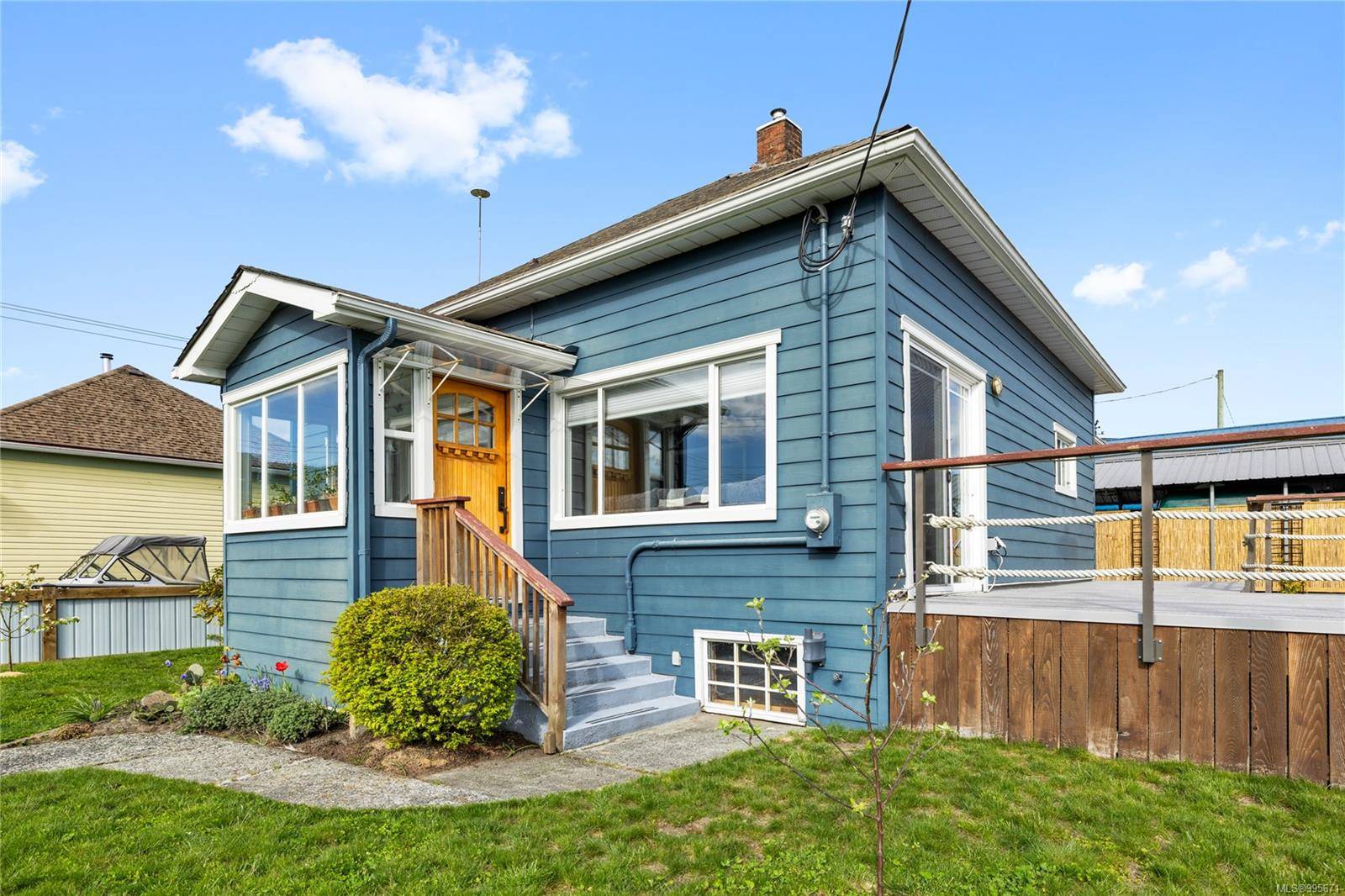 Ladysmith, BC V9G 1S8,226 Roberts St
