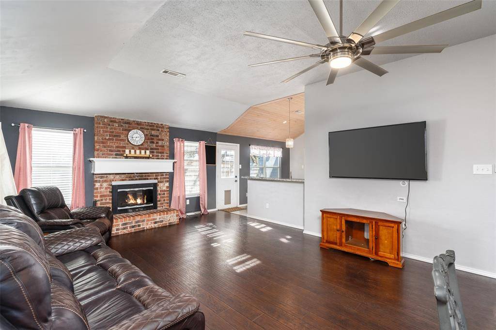 Sachse, TX 75048,6910 Scott Court