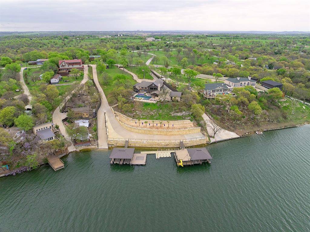 Gainesville, TX 76240,145 Lakeside Lane