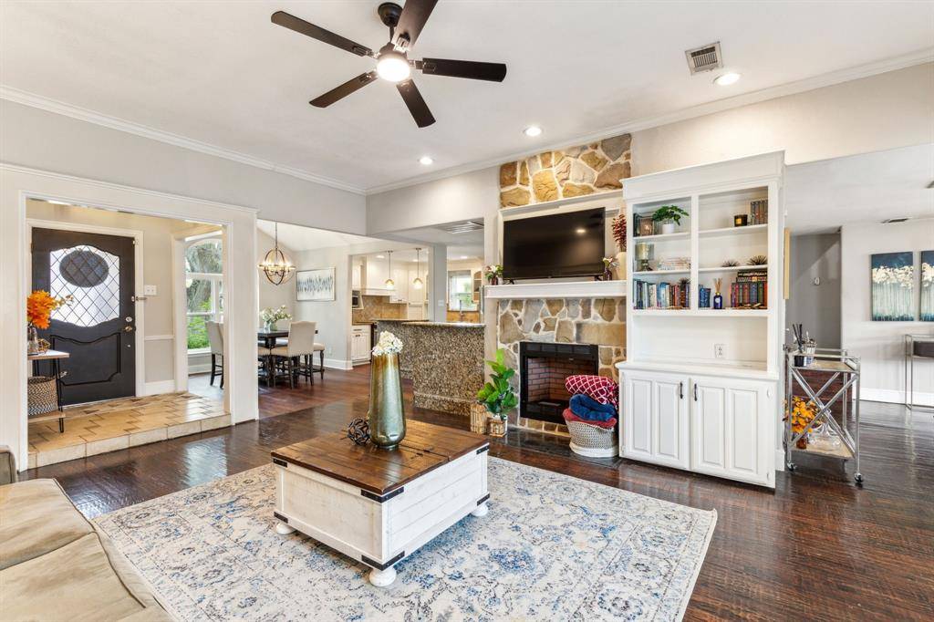 Dallas, TX 75252,6302 Villa Road
