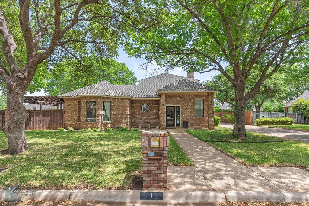 Abilene, TX 79606,1 Hoylake Drive