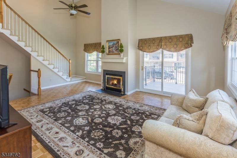 Morris Twp., NJ 07960,28 Cadence Ct
