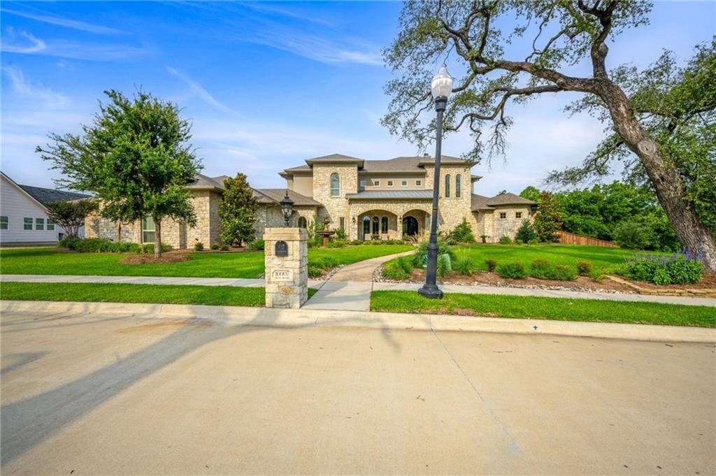 Woodway, TX 76712,16007 Torrey Springs Boulevard