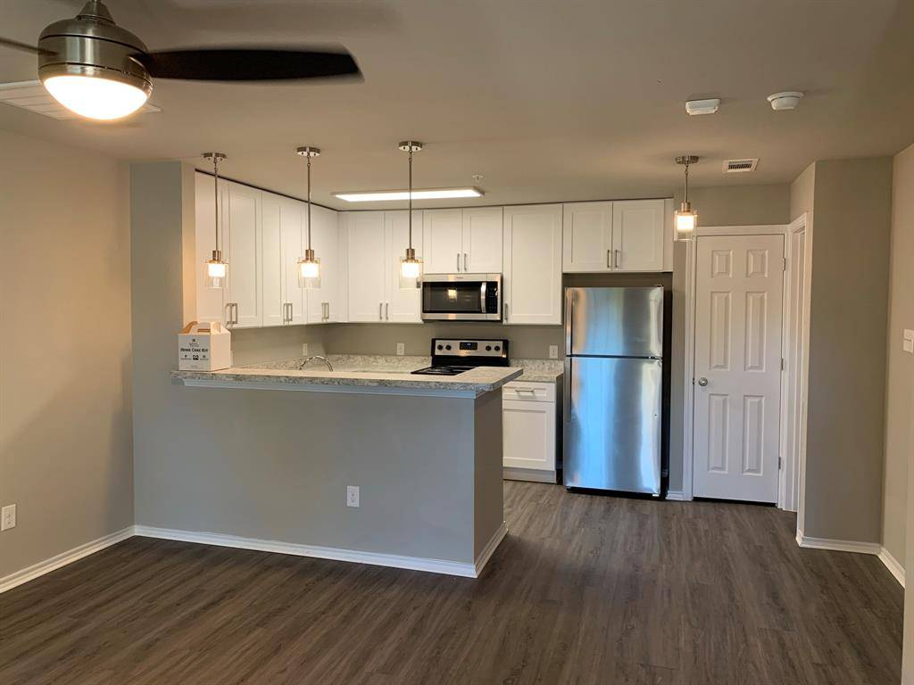 Dallas, TX 75231,6108 Abrams Road #514
