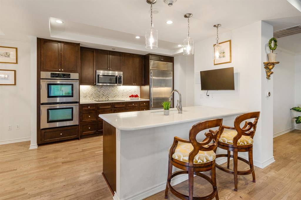 Dallas, TX 75225,5909 Luther Lane #2000
