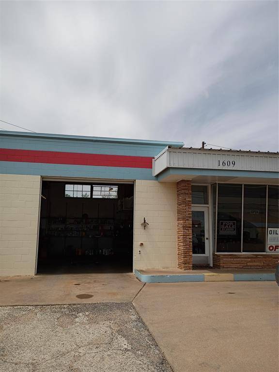 Sweetwater, TX 79556,1609 Broadway Street