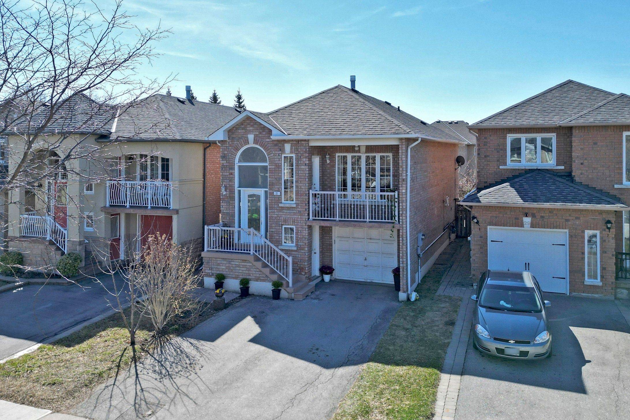 Vaughan, ON L6A 2R2,31 Villandry CRES