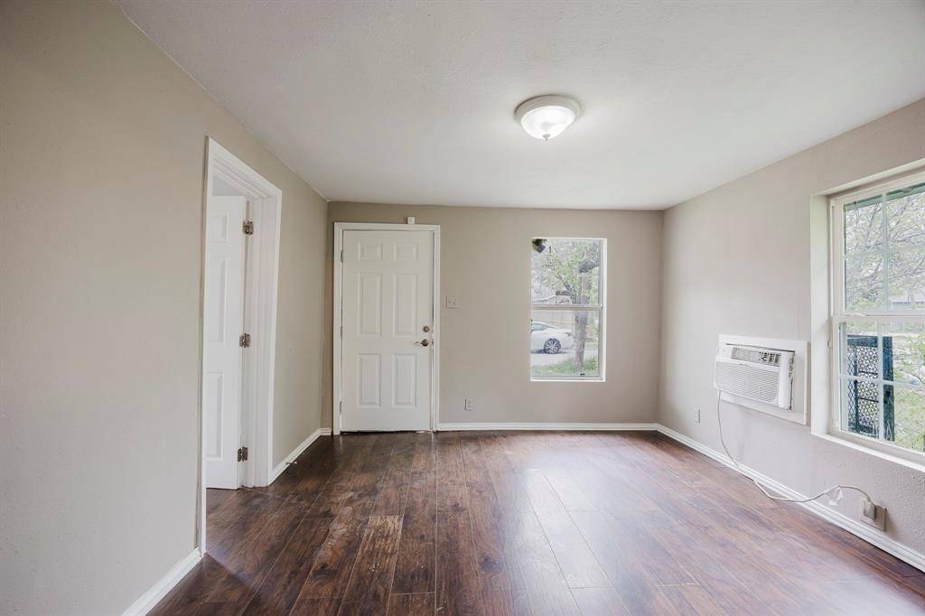 Dallas, TX 75223,1608 Caldwell Street