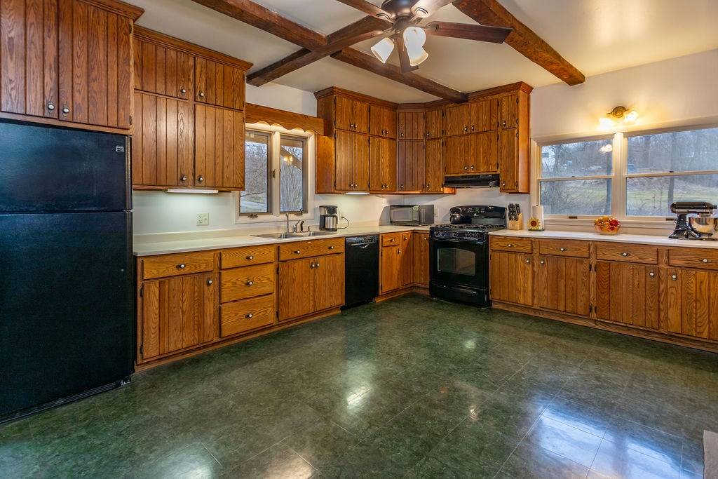 Mansfield, PA 16933,825 Newtown Hill Road