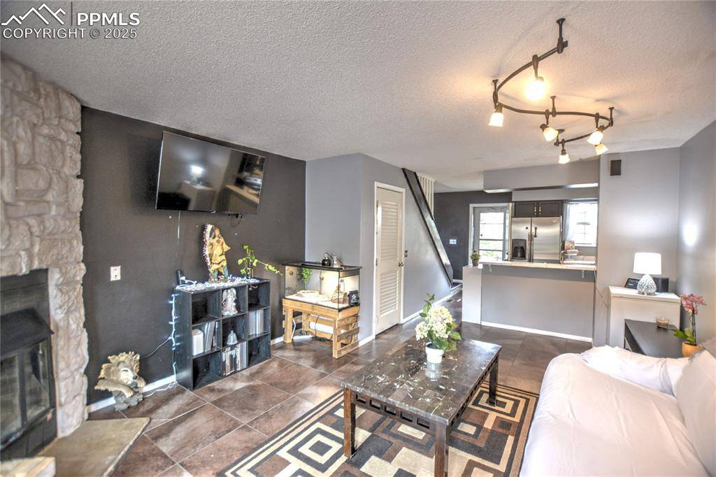 Colorado Springs, CO 80917,3643 Queen Anne WAY