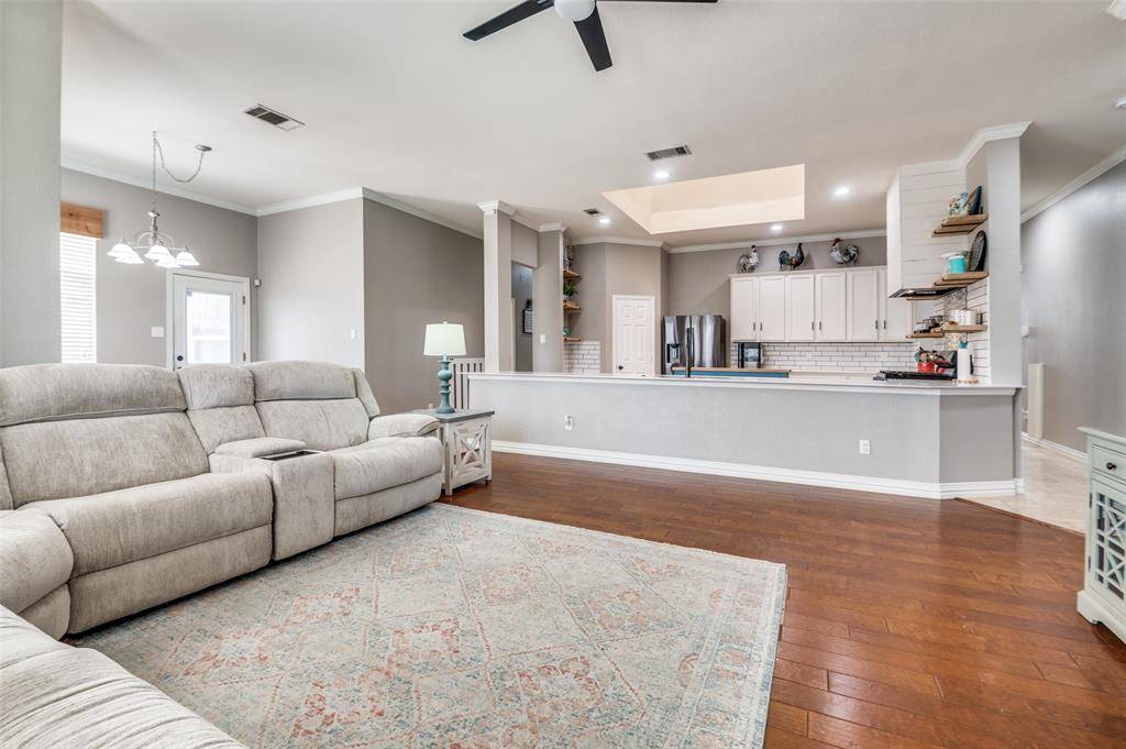 Haltom City, TX 76137,5791 Fawn Court