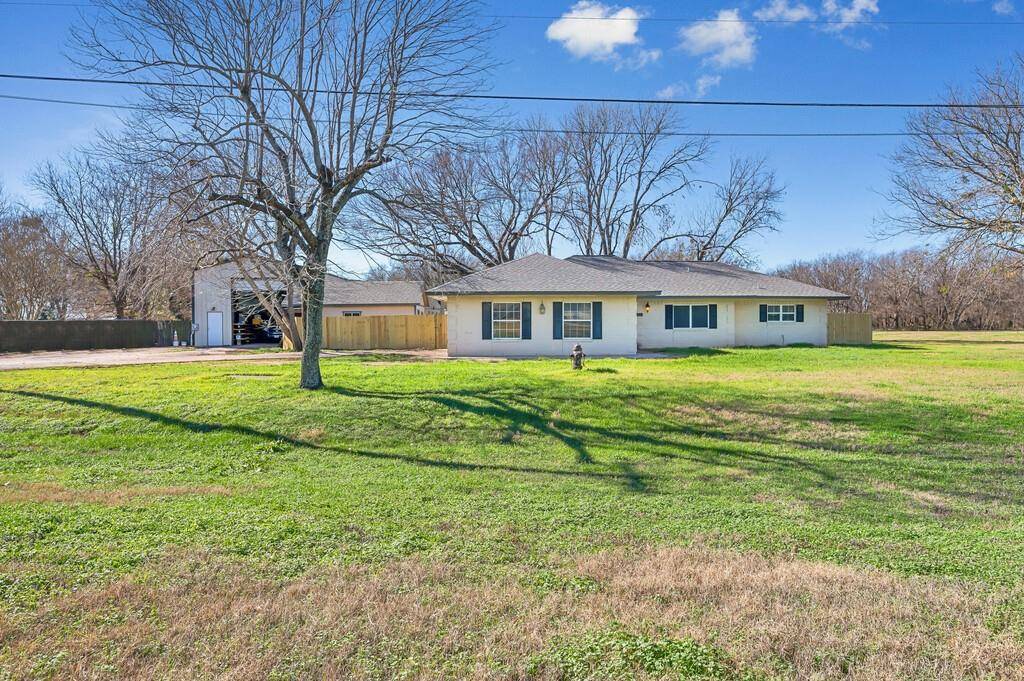 Woodway, TX 76712,556 Old Speegleville Road