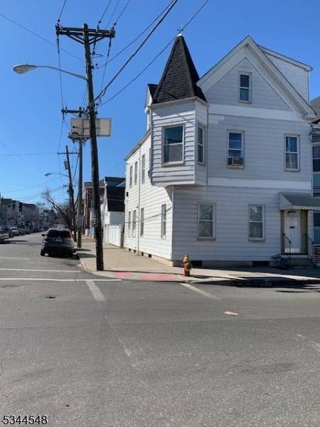 Paterson City, NJ 07524,22 2nd Ave