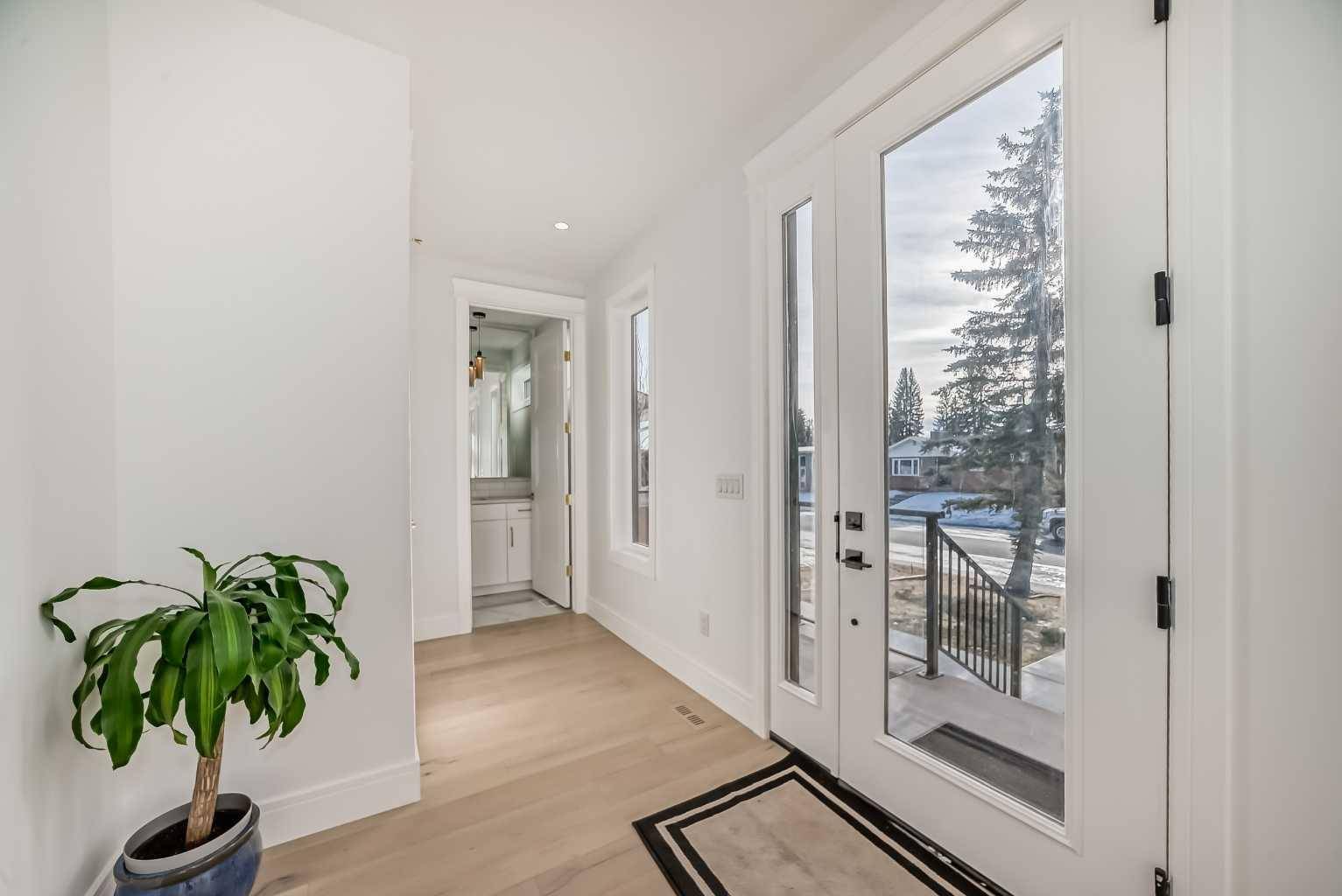 Calgary, AB T2L1M3,3320 Boulton RD NW