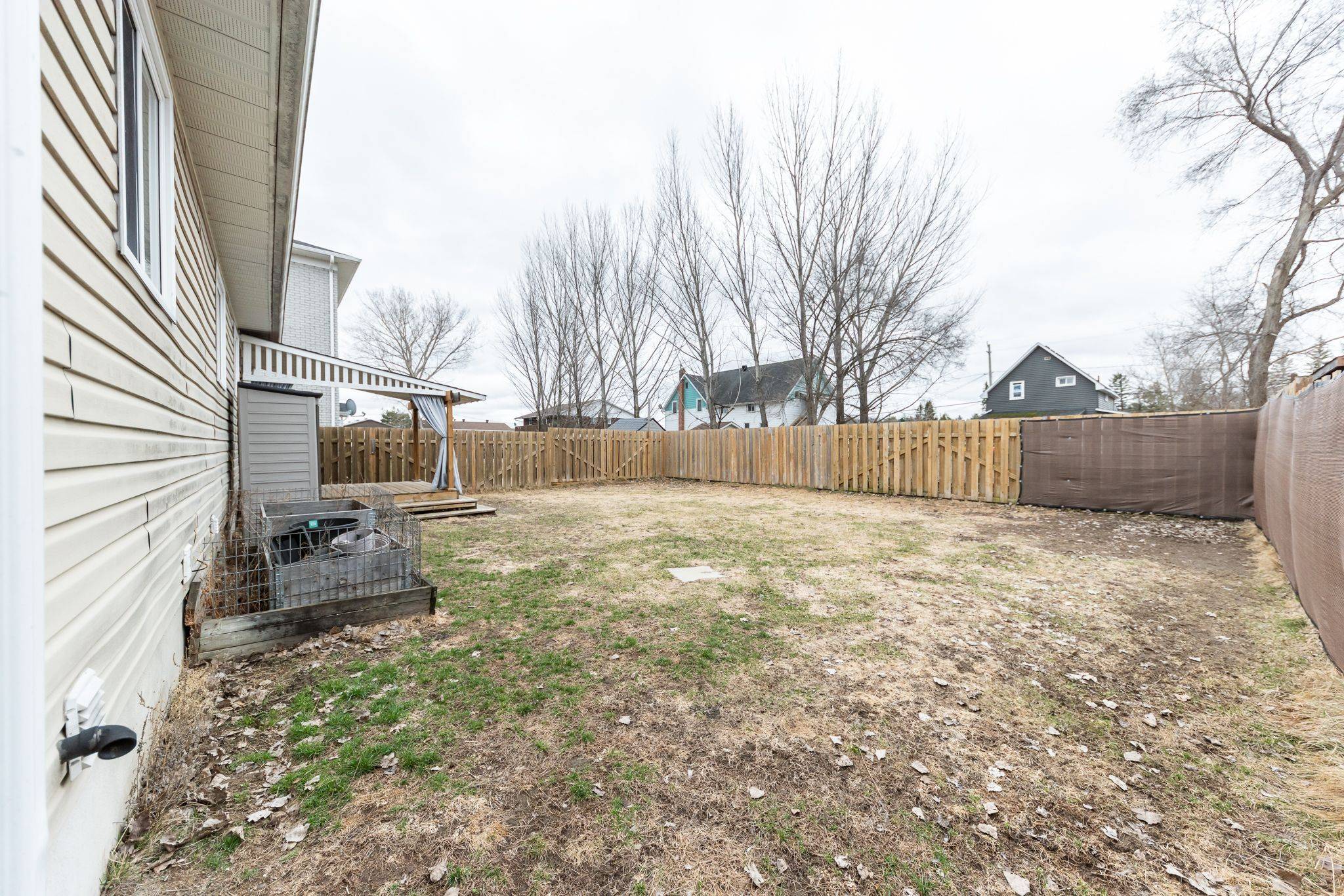 Petawawa, ON K8H 2C5,10 Vereyken CRES