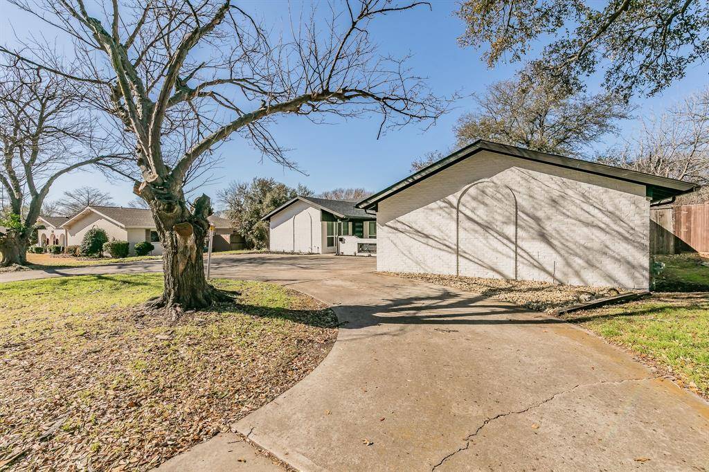Fort Worth, TX 76133,4448 Fiesta Circle W