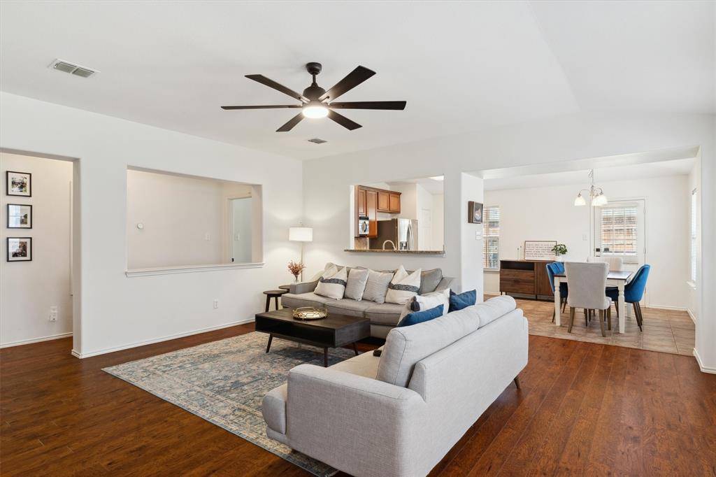 Little Elm, TX 75068,2685 Calmwater Drive