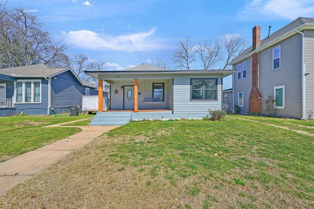 Denison, TX 75020,919 W Bond Street