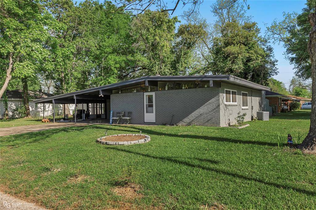 Bossier City, LA 71112,1713 San Saba Street