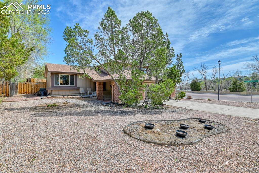 Colorado Springs, CO 80906,970 Brighton WAY