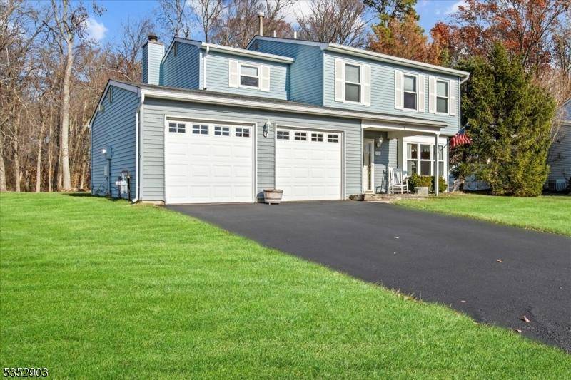 Howell Twp., NJ 07731,18 Sweetbriar Trl