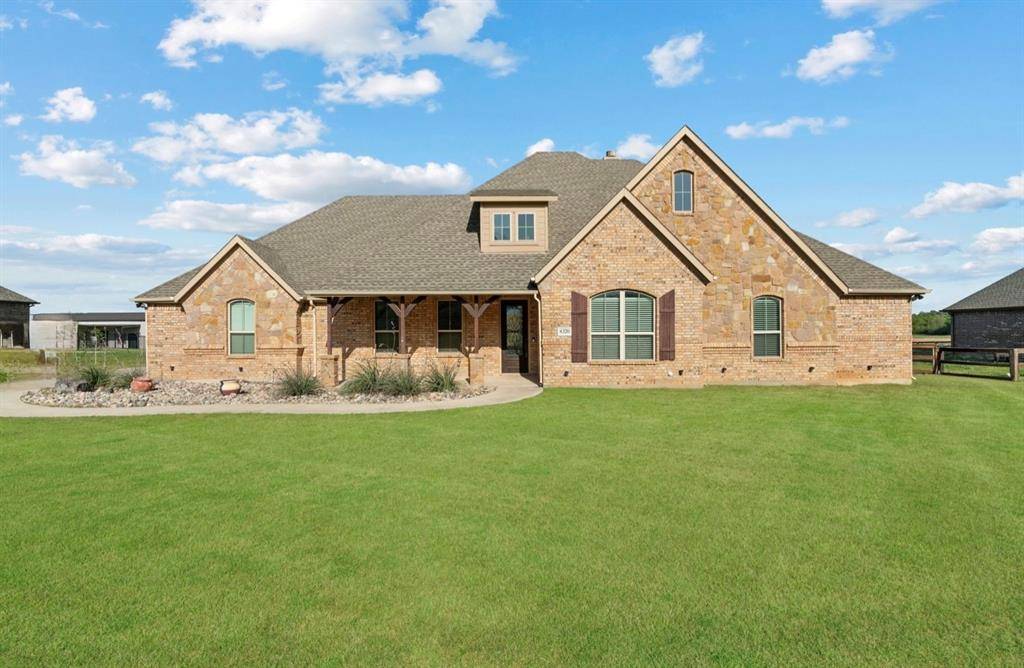 Springtown, TX 76082,8370 Old Springtown Road