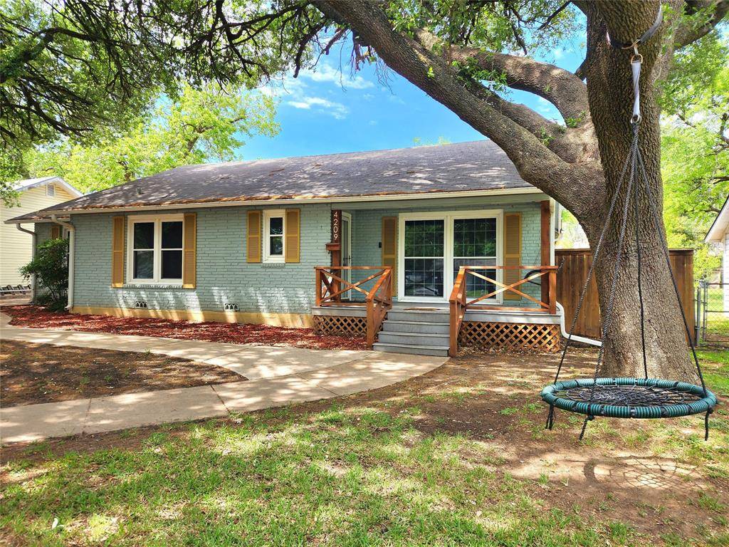 Waco, TX 76710,4209 Sanger Avenue