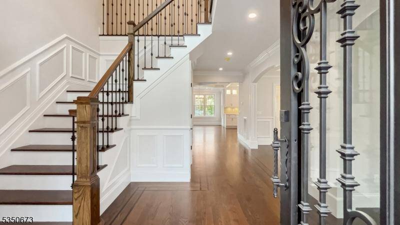 Wayne Twp., NJ 07470,10 Kathleen Ct