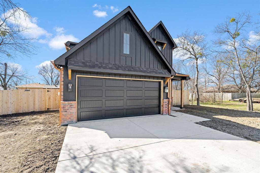 Palmer, TX 75152,100 S DALLAS