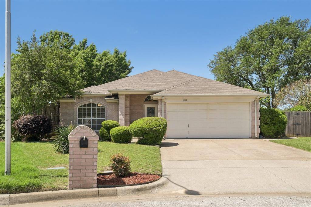 Arlington, TX 76001,7610 Yorkmeadow Drive