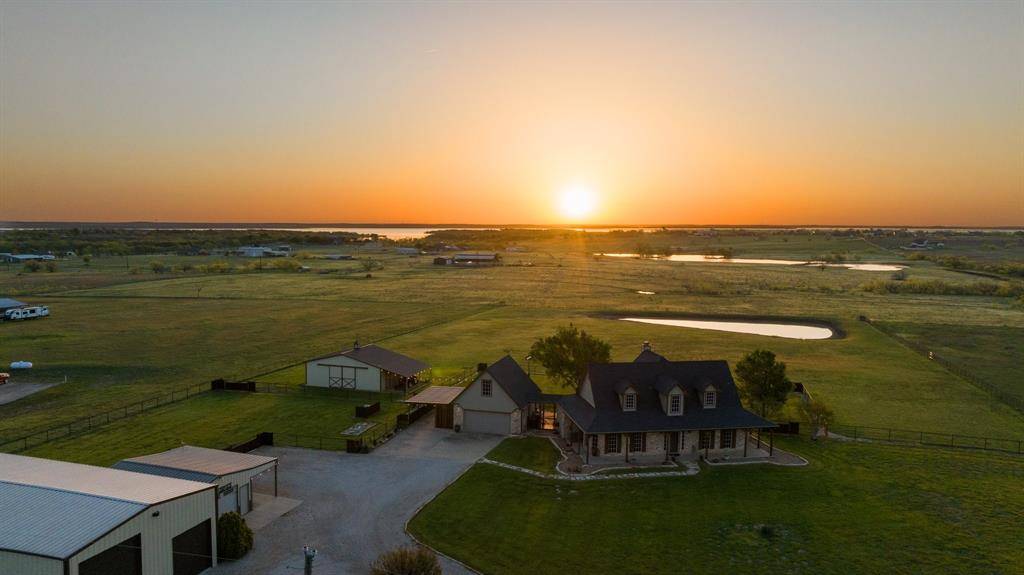 Sanger, TX 76266,1691 Lawlis Lane